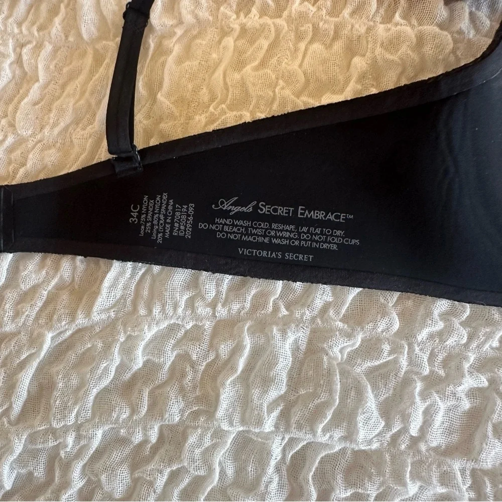 Victoria’s Secret Soma Bra Bundle 34C Full Coverage Vanishing Back